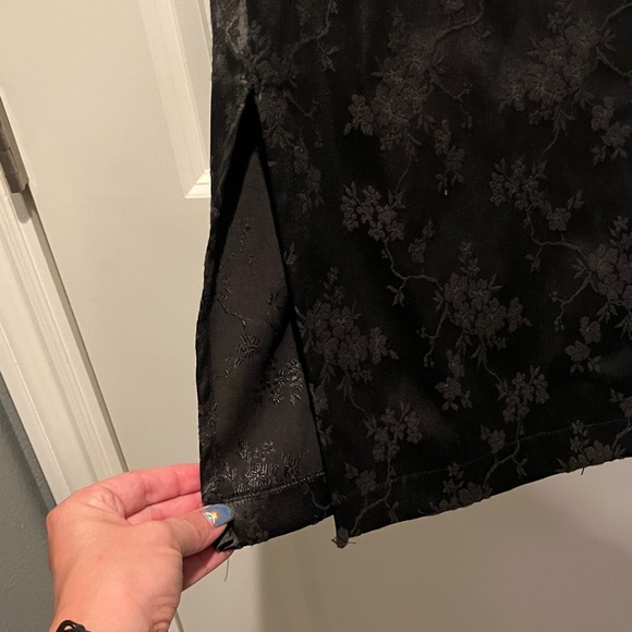 Fire Los Angeles Black Vintage Asian inspired Textured Dress - Picture 3 of 6